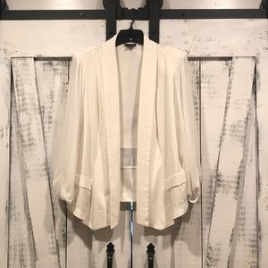 LIKE NEW City Chic Chiffon sleeve blazer, Size 20